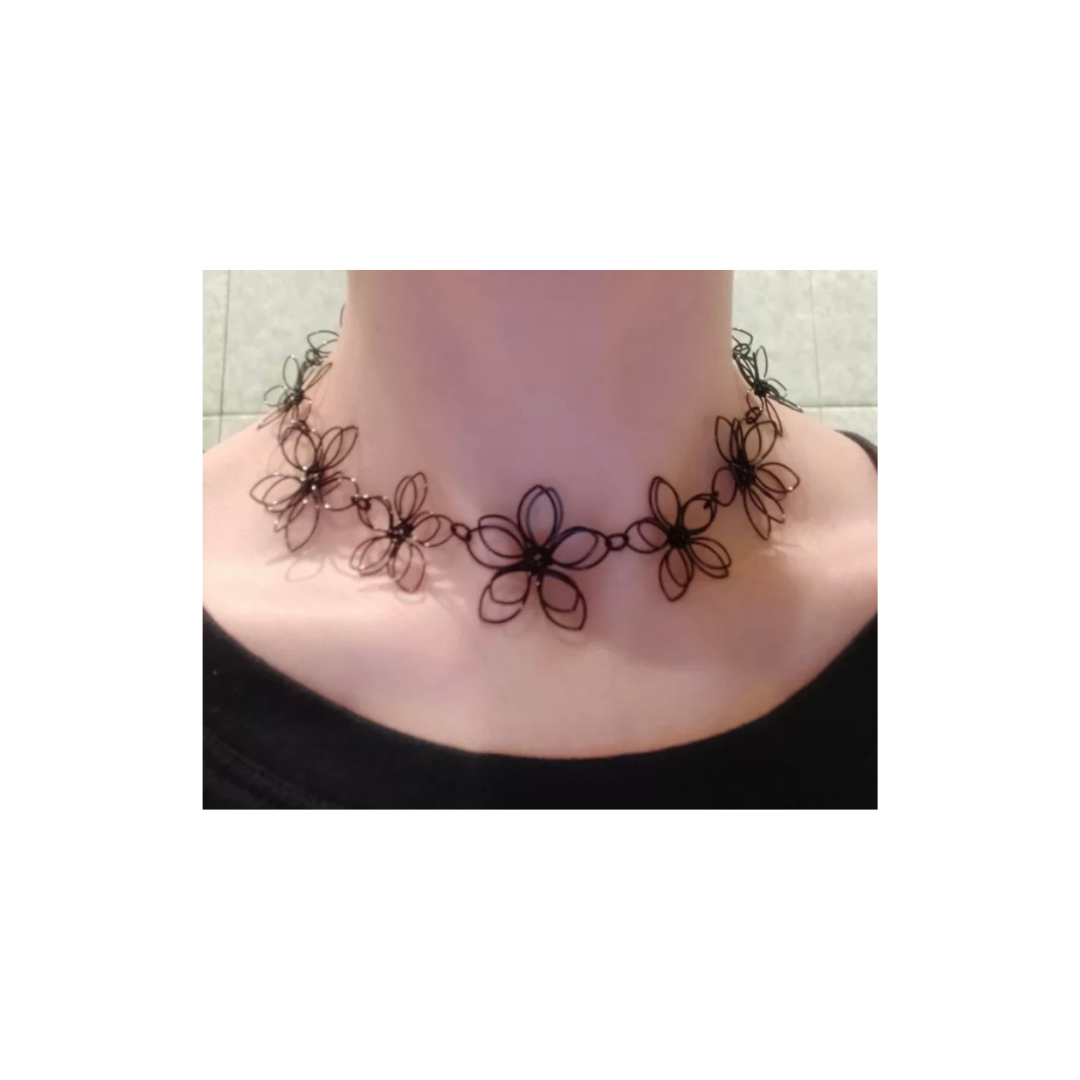 Flower Child Choker