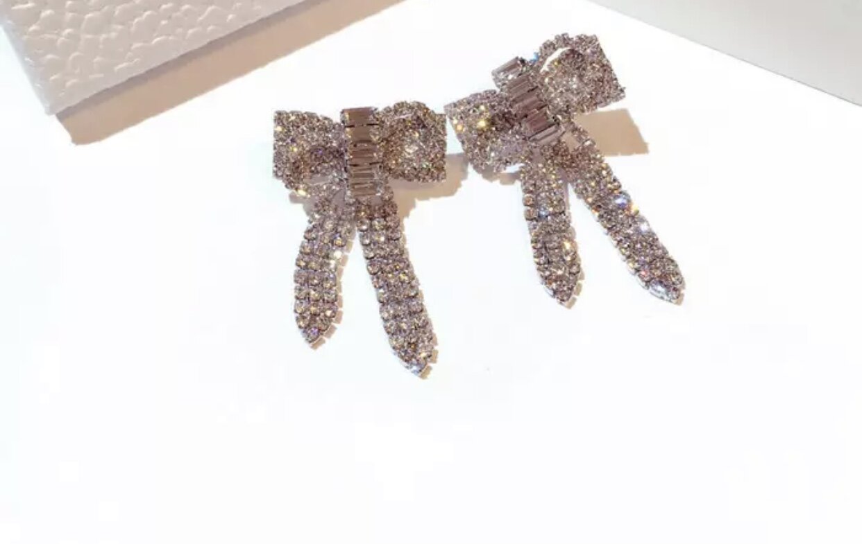 Graceful Bow Earrings